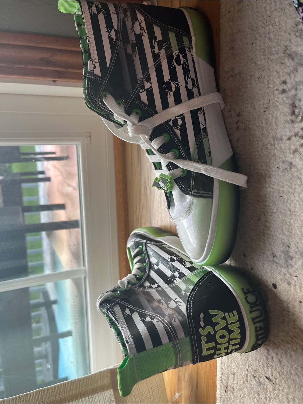 High-Top Women's Sneakers in Black, White & Lime Green-BEETLEJUICE